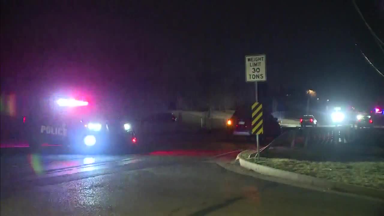Man hit by car in northwest Oklahoma City transported to hospital