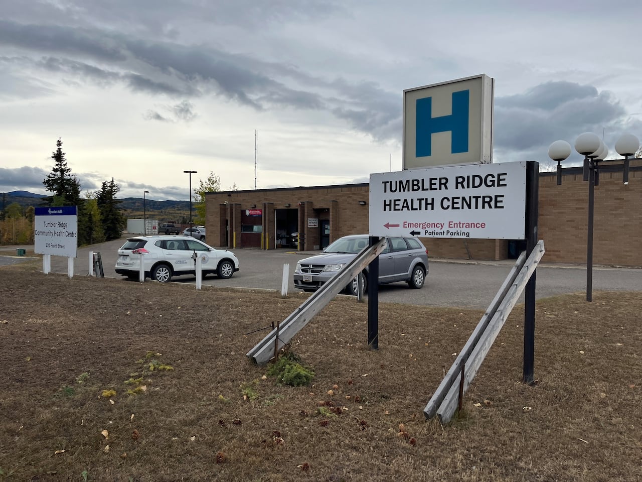 10 dead after shooting in Tumbler Ridge, BC., RCMP say