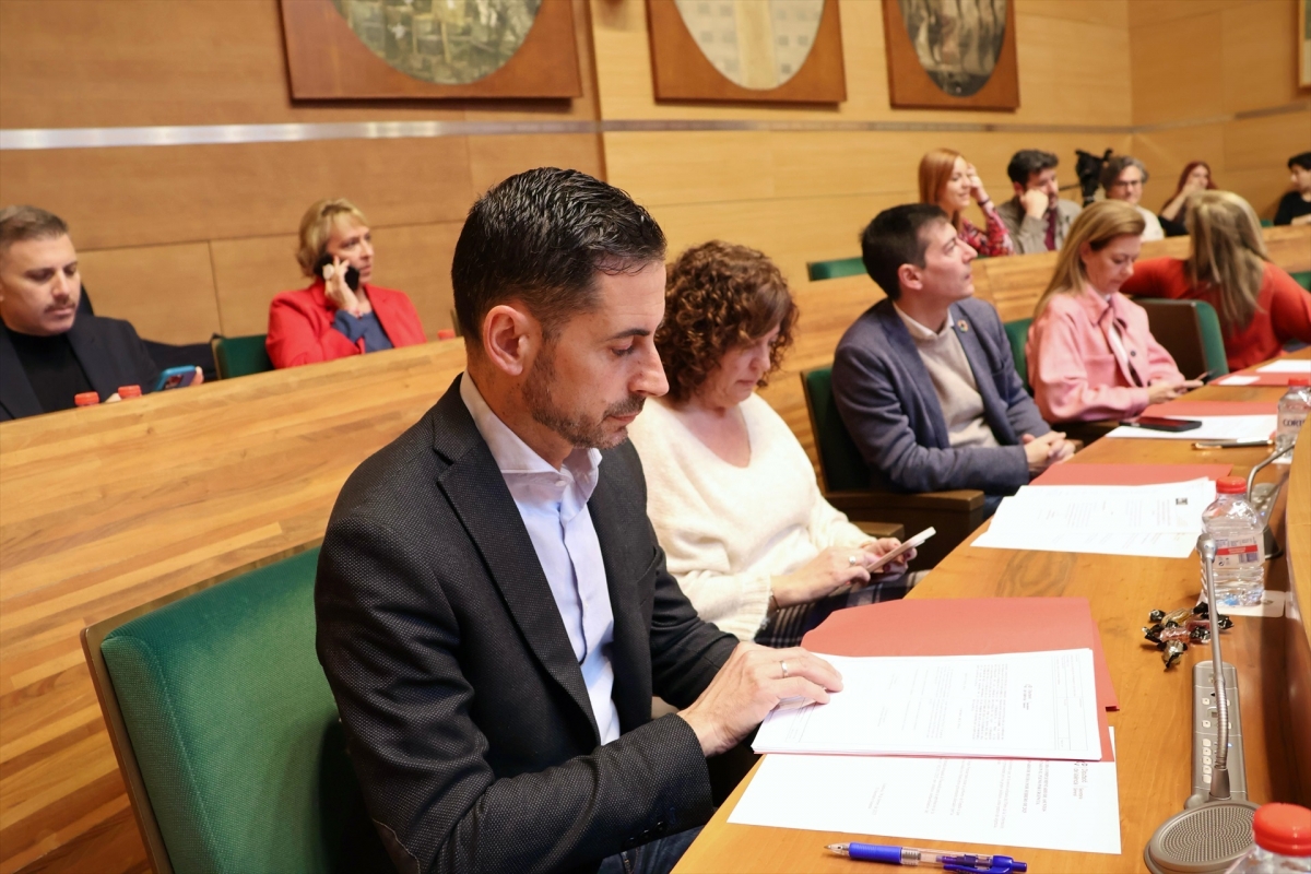 El dilema del PSPV con los presupuestos de la Diputación de Valencia