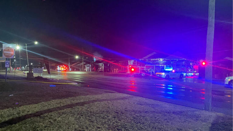 Traffic back to normal after crews battle fire on Wrightsboro Road