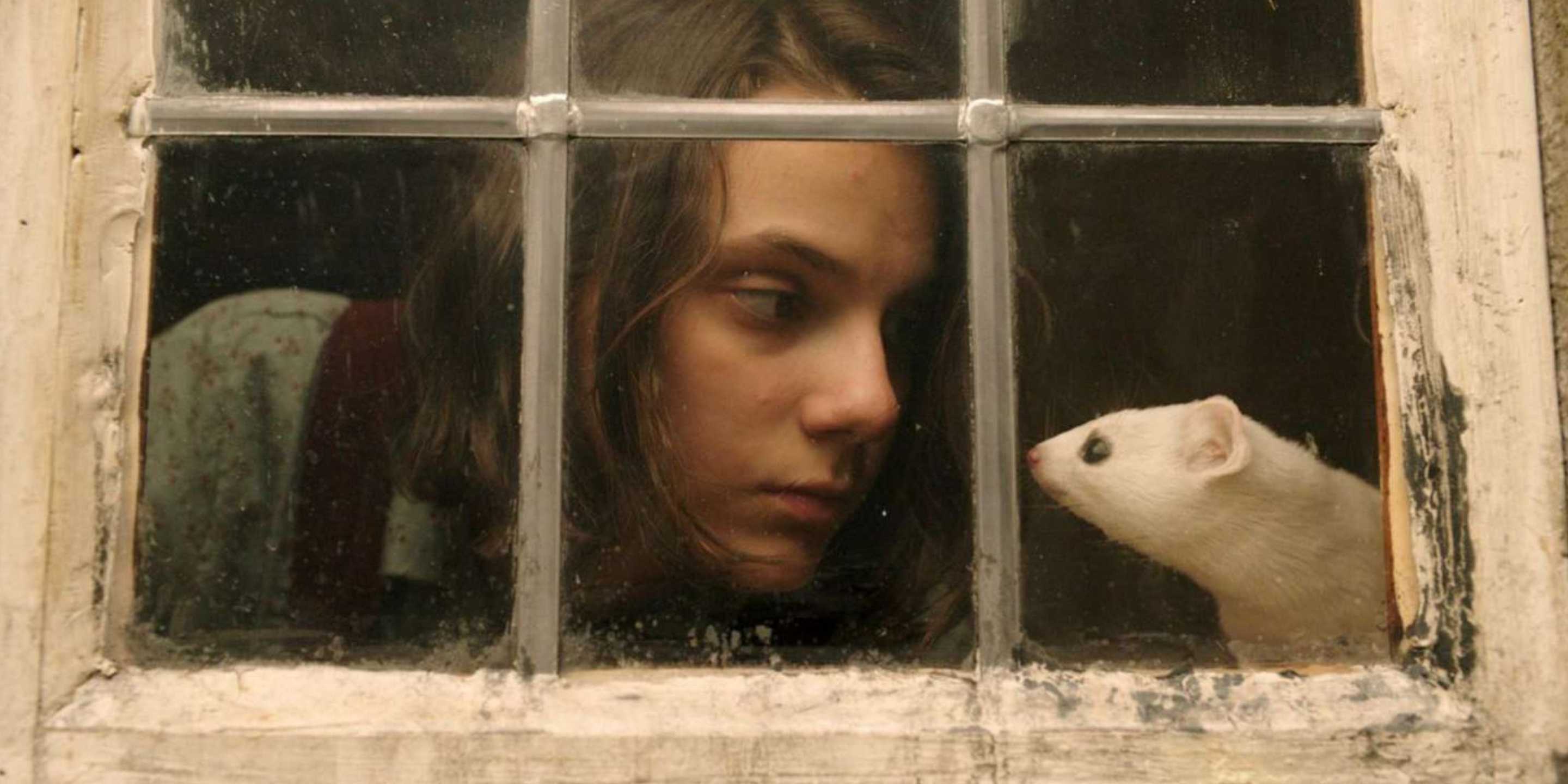 Lyra and Pan in the premiere episode of His Dark Materials