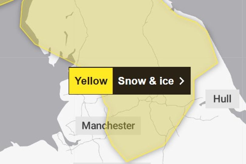 Met Office issues snow weather warning for Greater Manchester as 10cm ...
