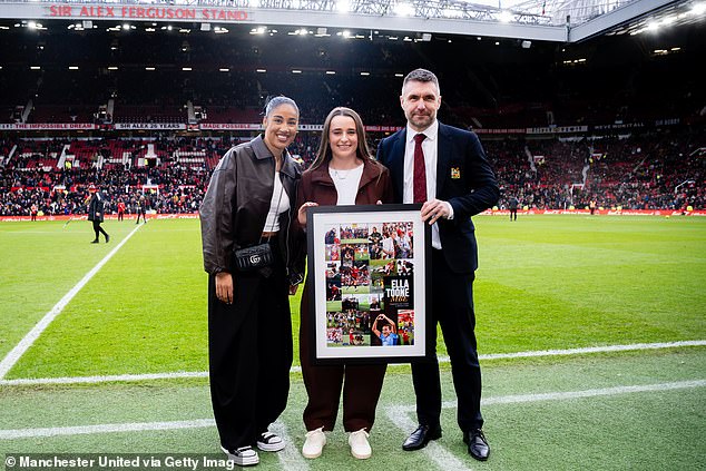 England star Ella Toone seals £1.5m Nike deal as Chloe Kelly also nears ...