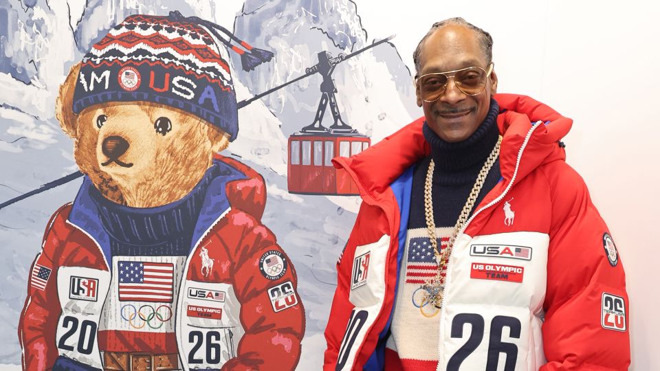 Coach Snoop is having a blast at the Olympics