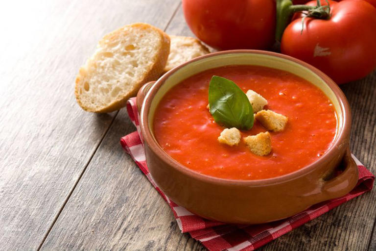 Mary Berry's favourite family tomato soup recipe with no chopping and ...