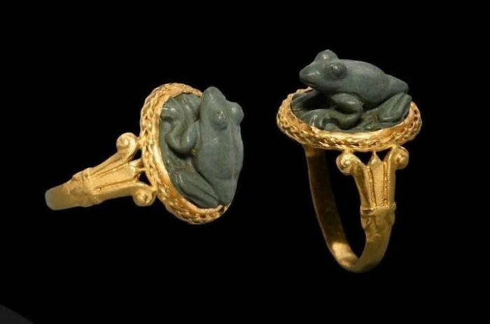 87 Extraordinary Artifacts That Have Surprised People For Centuries And Still Do Today