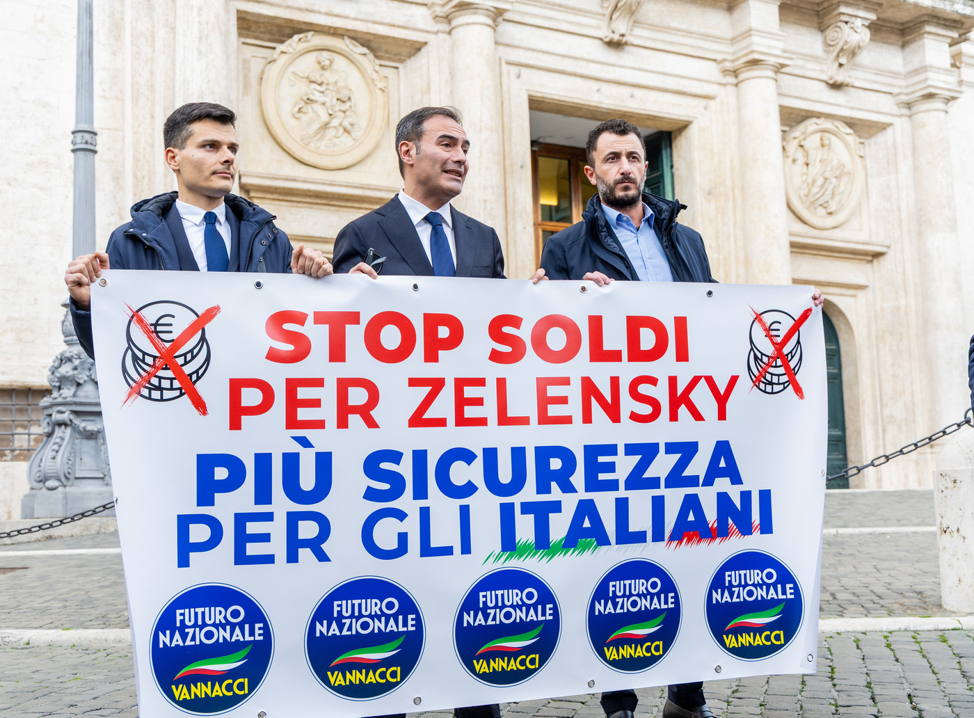 Dl Ucraina Dalla Camera Via Libera Alla Fiducia I vannacciani 