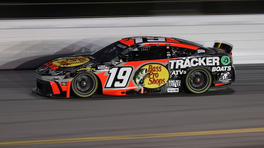 NASCAR Daytona 500 qualifying not being shown live on Fox<br><br>