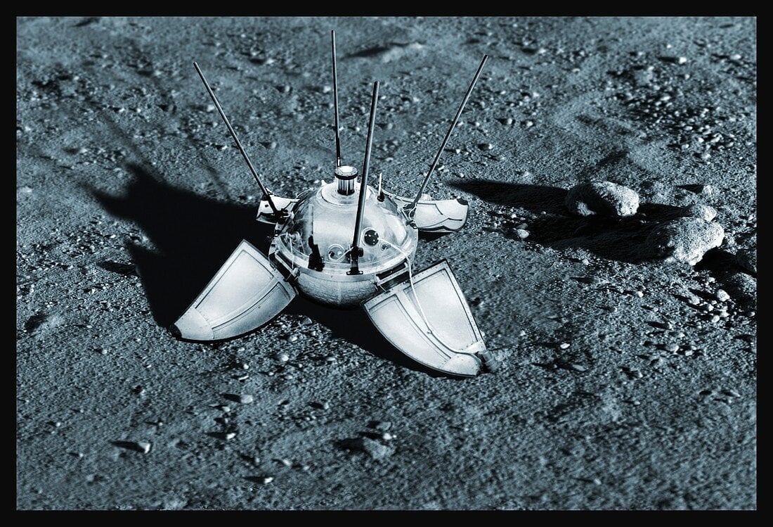 Human vs AI search for Soviet Luna 9