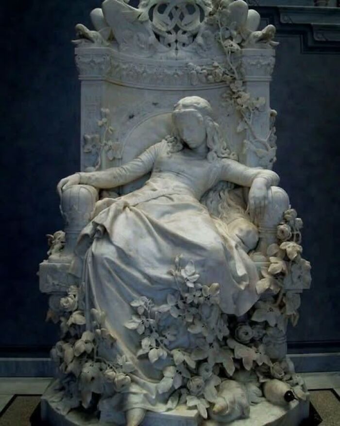 87 Extraordinary Artifacts That Have Surprised People For Centuries And Still Do Today