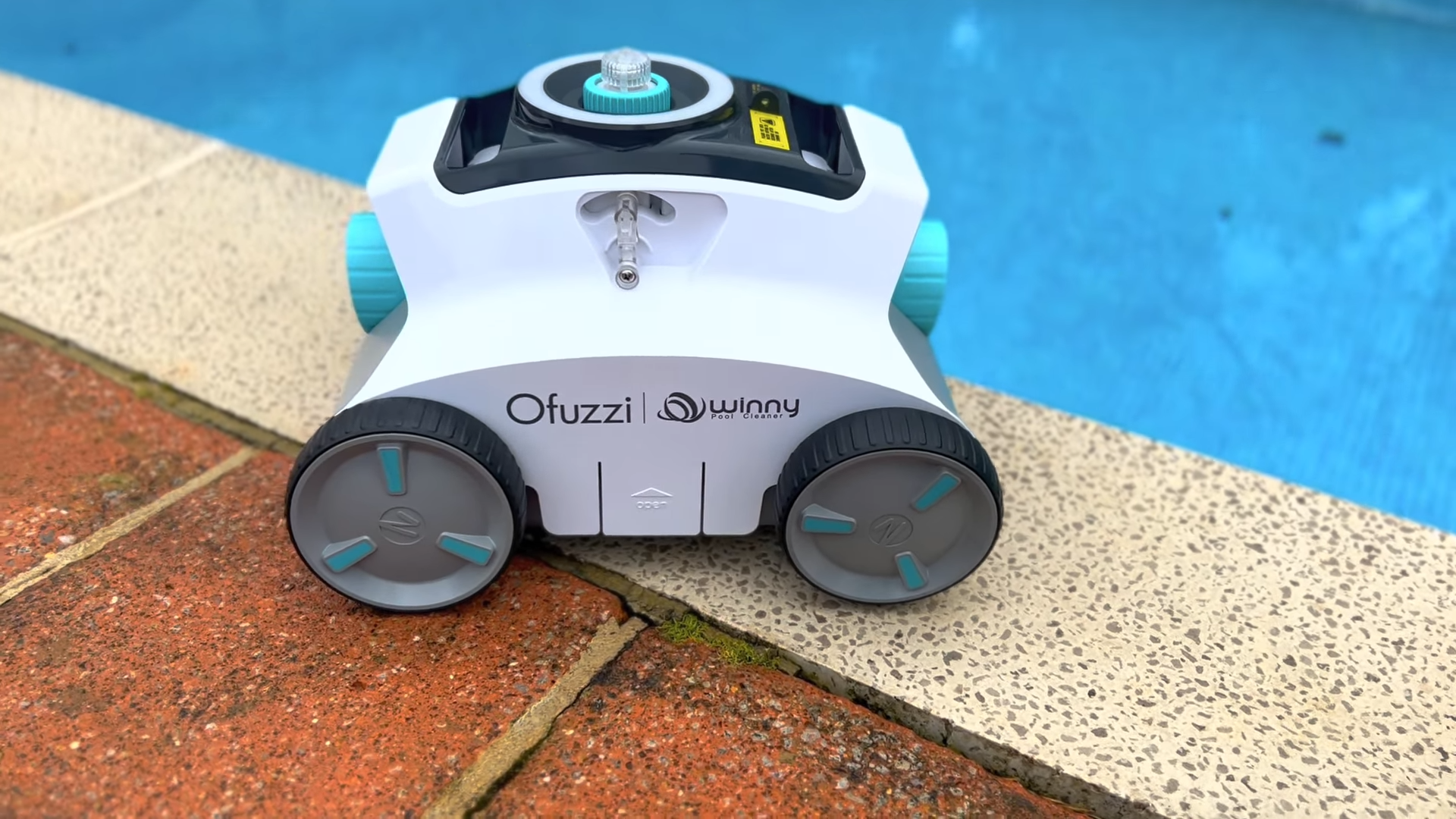 What makes this pool cleaner different from the rest