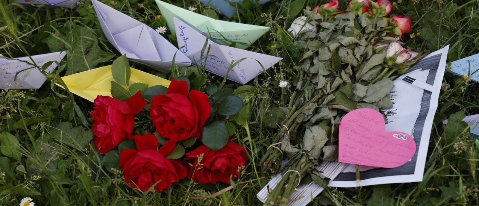 Worst mass shooting in decades reportedly leaves 9 dead, dozens injured ...