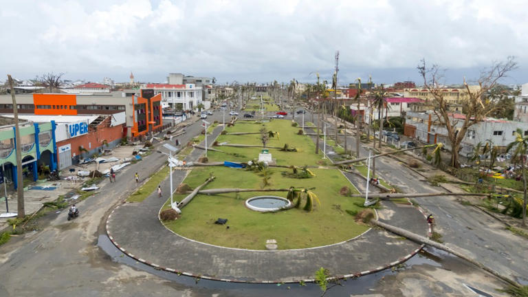 Tropical cyclone hits Madagascar, killing at least 20 after 121mph ...