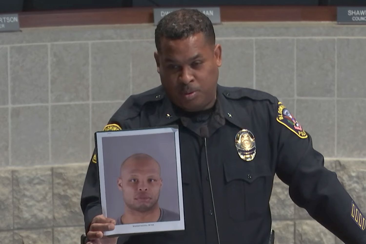 Minnesota man who did background checks for ICE gets arrested in