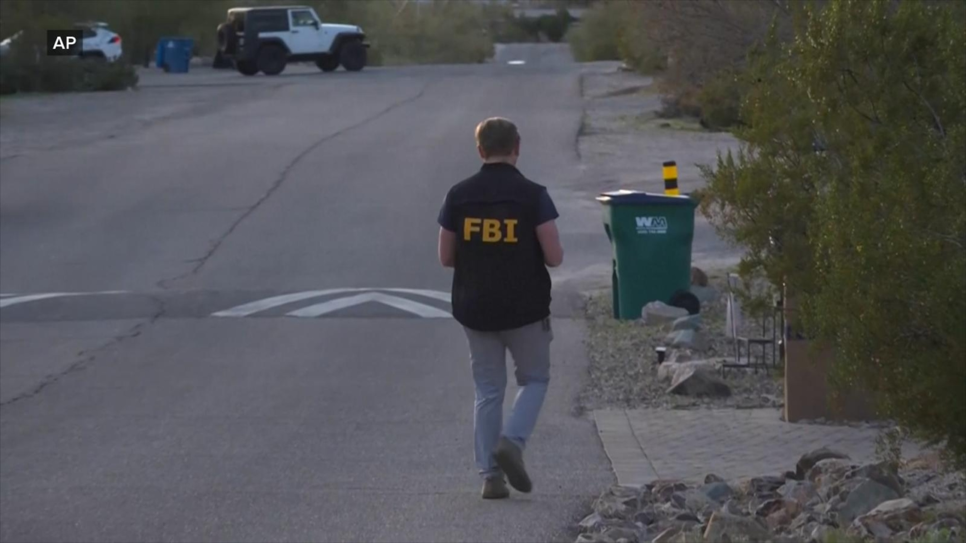 FBI conducting 'extensive search' along Arizona roadways related to ...