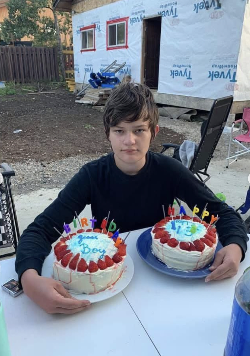5 photos of Jesse Strang: The alleged shooter in Canada's Tumbler Ridge ...