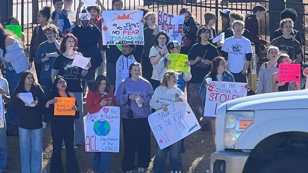 Oklahoma education leaders stay calm as school walkouts spread, leaving ...