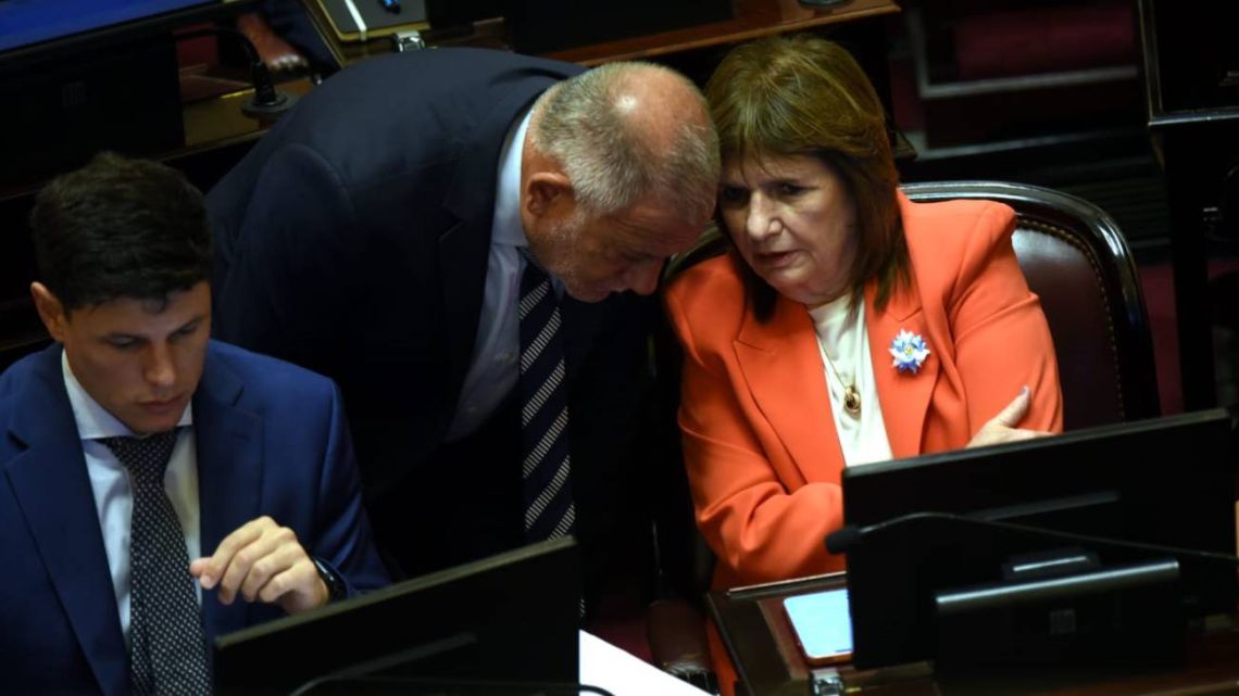 Reforma laboral, en vivo: Bullrich habló de "una ley trascendente" y el ...