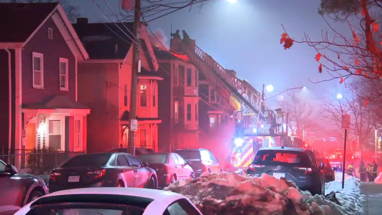 Fire breaks out at Jamaica Plain triple decker, spreads to house next door