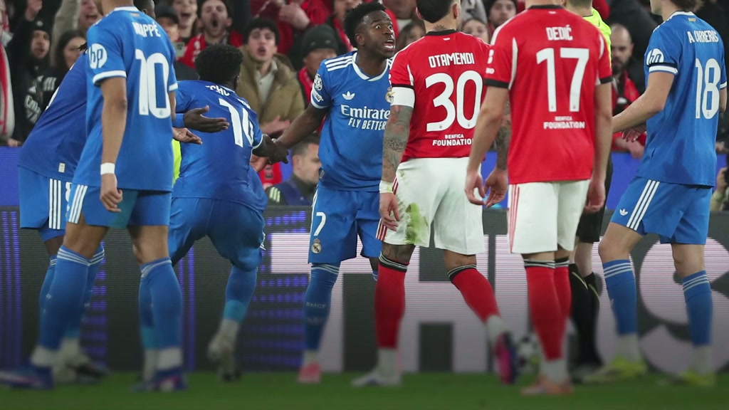 Vinicius Junior posts message after alleged racist abuse during Benfica ...
