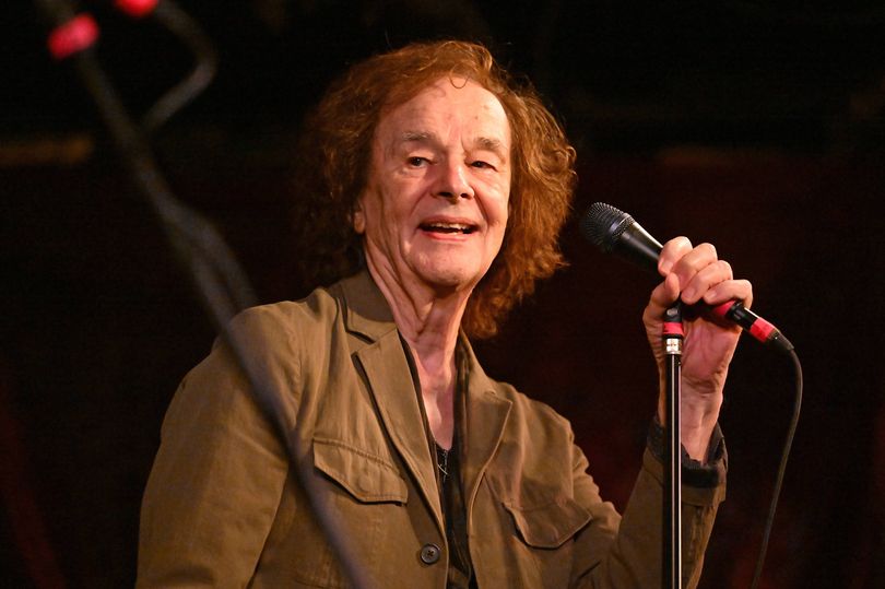 Rock legend forced to search for office job after iconic band's ...