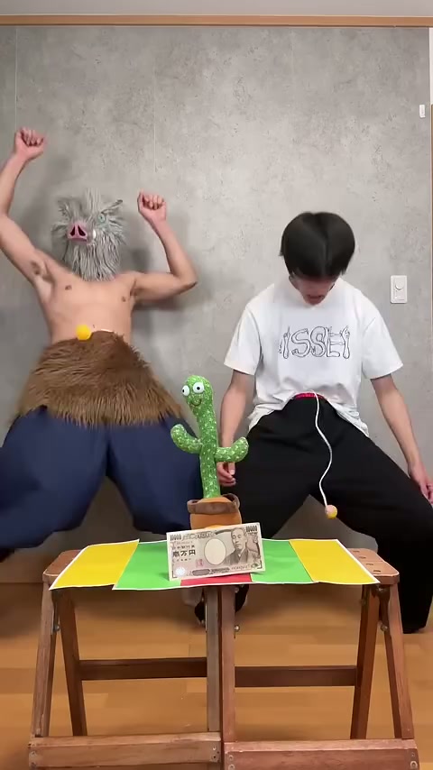 Issei funny video 😂😂😂 with Inosuke🔥