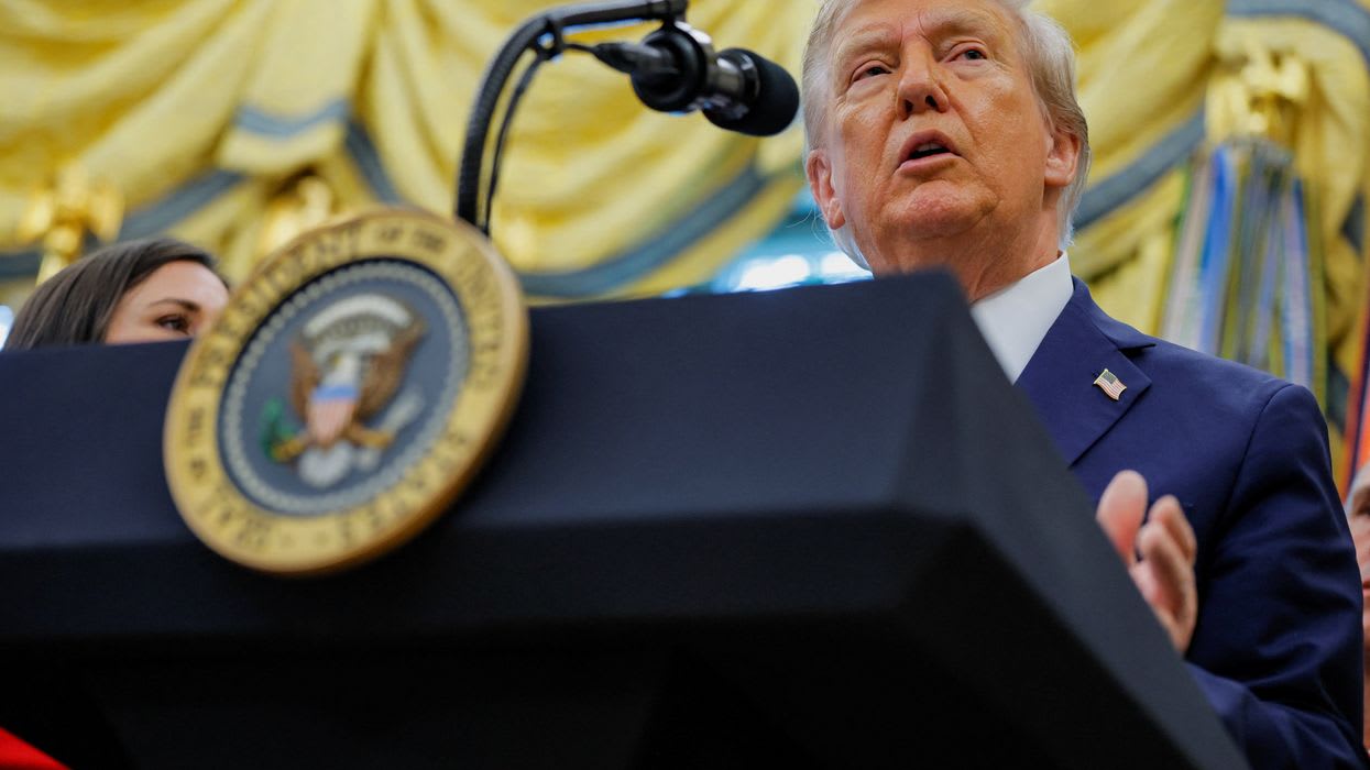 Family member reveals what Trump has told them about aliens<br><br>