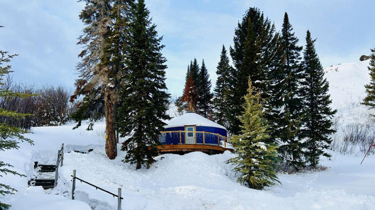 The 12 top-rated Airbnbs in the Rocky Mountains with unmatched views