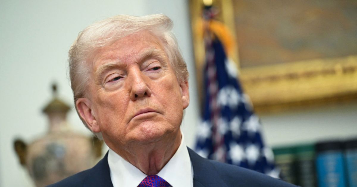 Trump admin cancels visas for 100,000 foreign nationals who don't meet ...