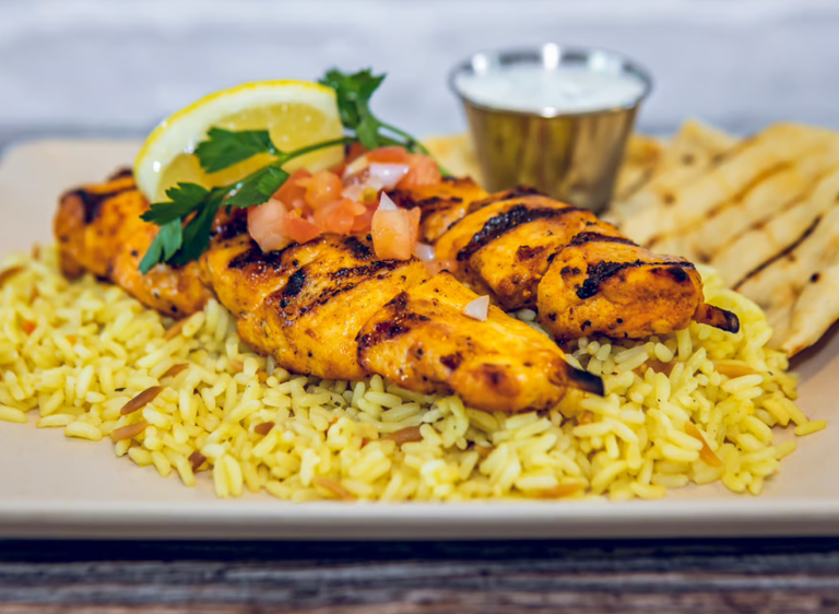 5 chain restaurants with the best chicken and rice plates, according to ...