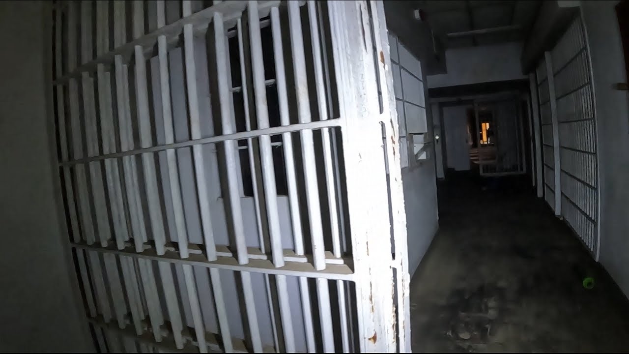 What they found inside this abandoned mental hospital raised questions