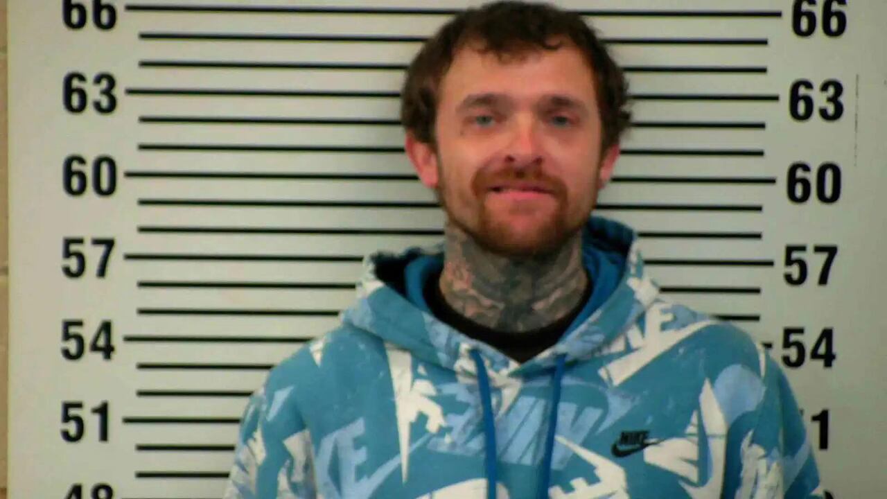 Scottsville man arrested on warrants, faces multiple drug charges