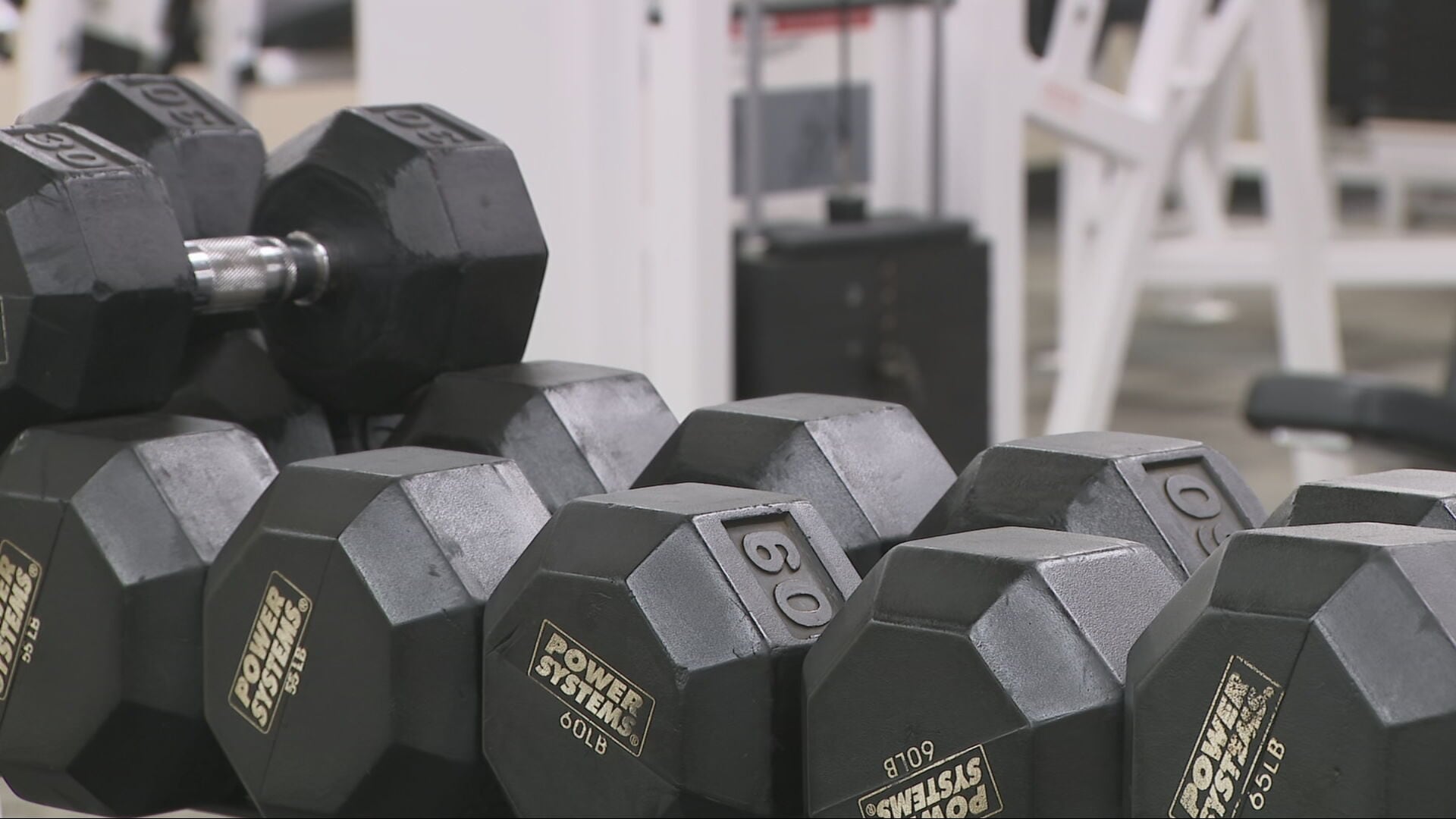 Man arrested after attempted shooting at Central Florida gym, records show