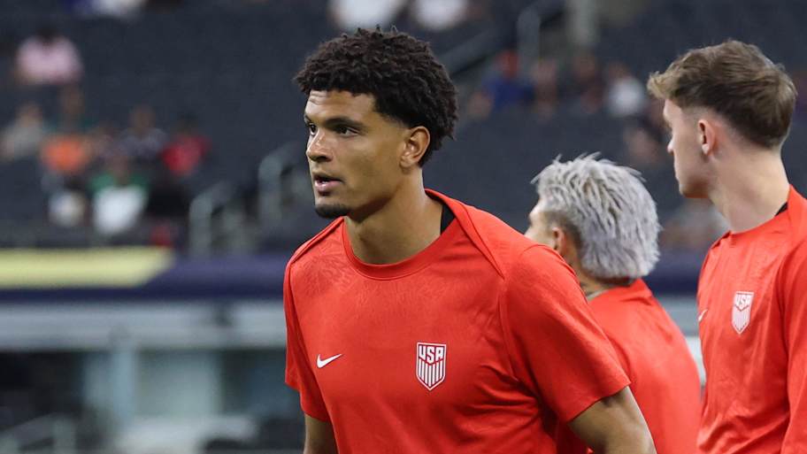 Miles Robinson is set to become the highest-paid defender in MLS. | Kevin Jairaj-Imagn Images