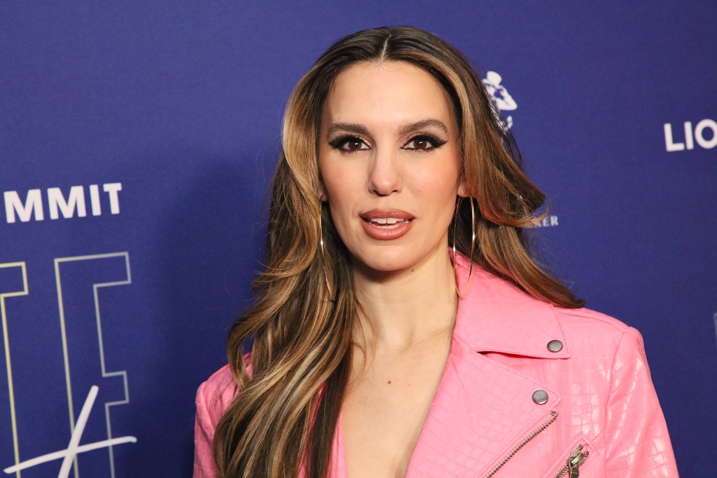 'Even Stevens' and 'Kim Possible' star Christy Carlson Romano reveals ...