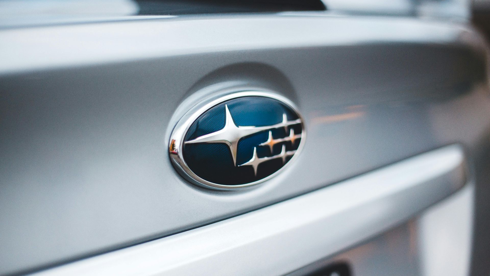 10 cars with the cheapest insurance rates & 10 with the priciest