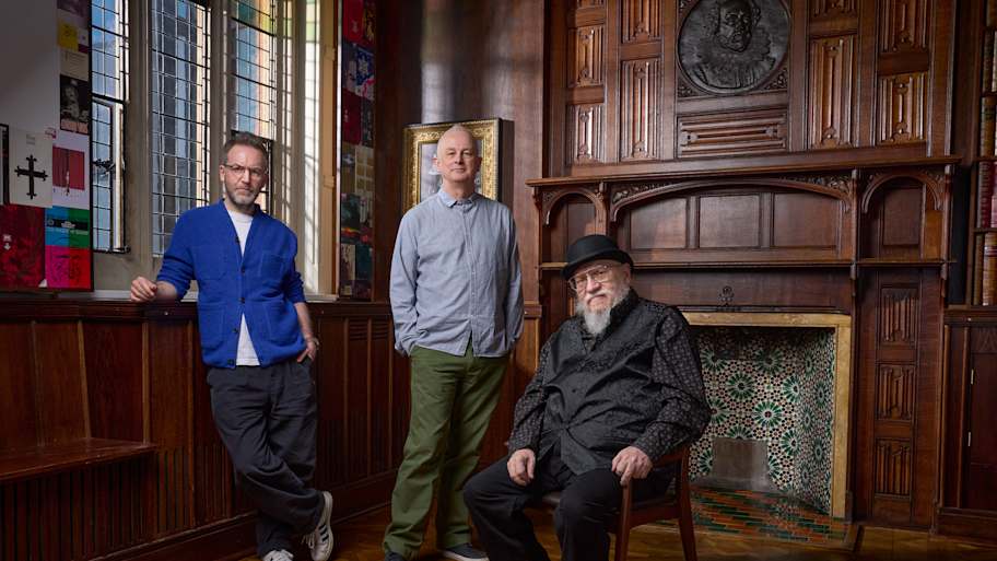 Game of Thrones: The Mad King stage play announced to premiere in ...