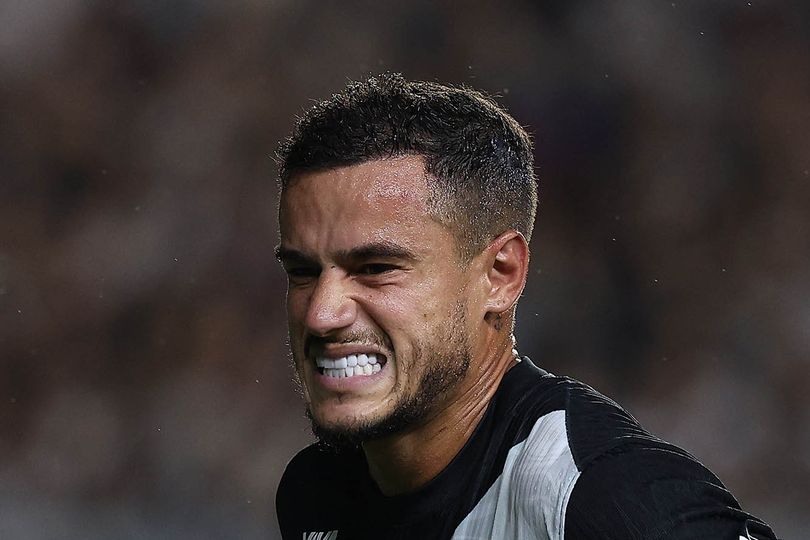 Philippe Coutinho of Vasco da Gama.