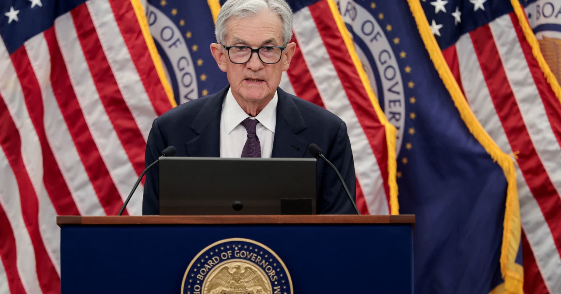 Fed officials split on where interest rates should go, minutes say<br><br>
