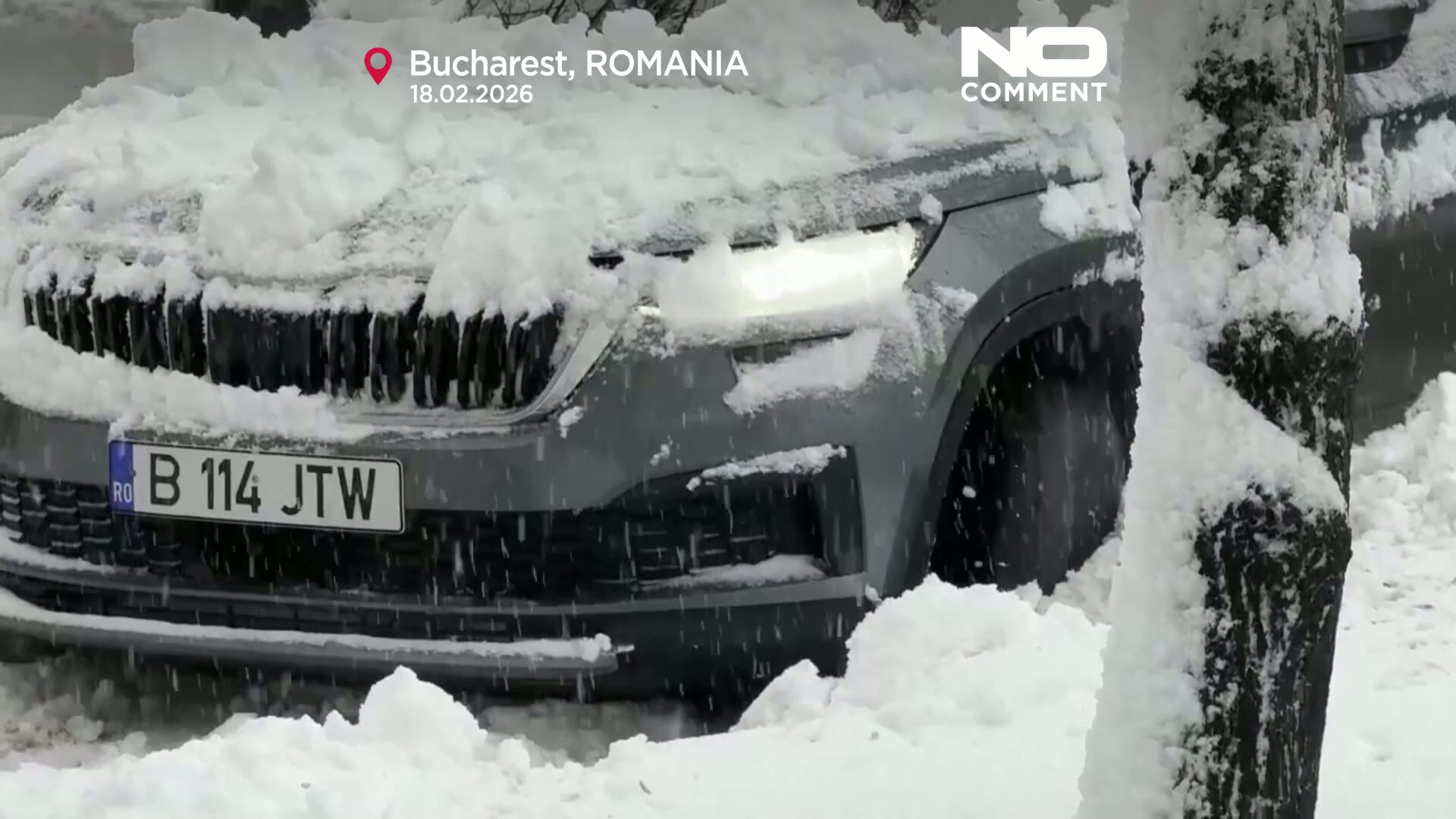 Heavy snowfall blankets Bucharest, transport services disrupted