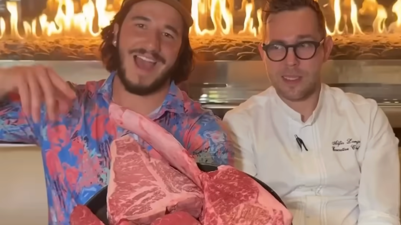 Secrets behind how top Vegas steakhouses cook perfect steaks