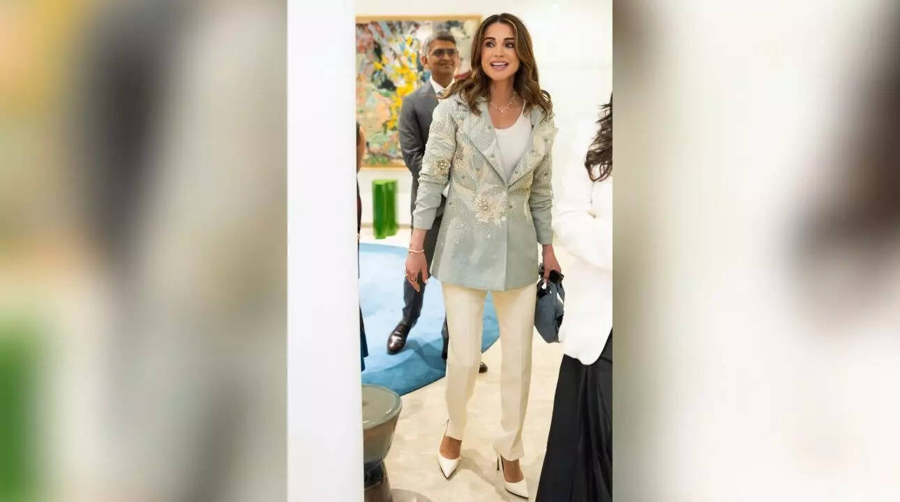 Queen Rania’s royal code to a power look