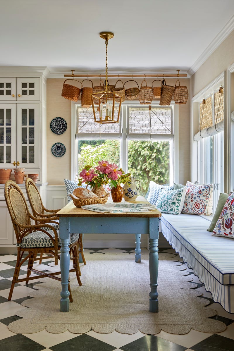 breakfast-nook-baskets.jpg