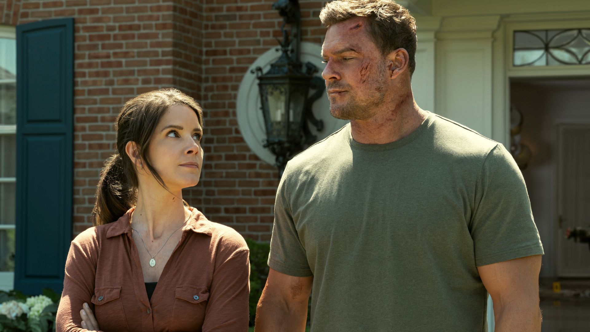 'Mr. & Mrs. Smith': Returning Prime Video action series does one thing ...