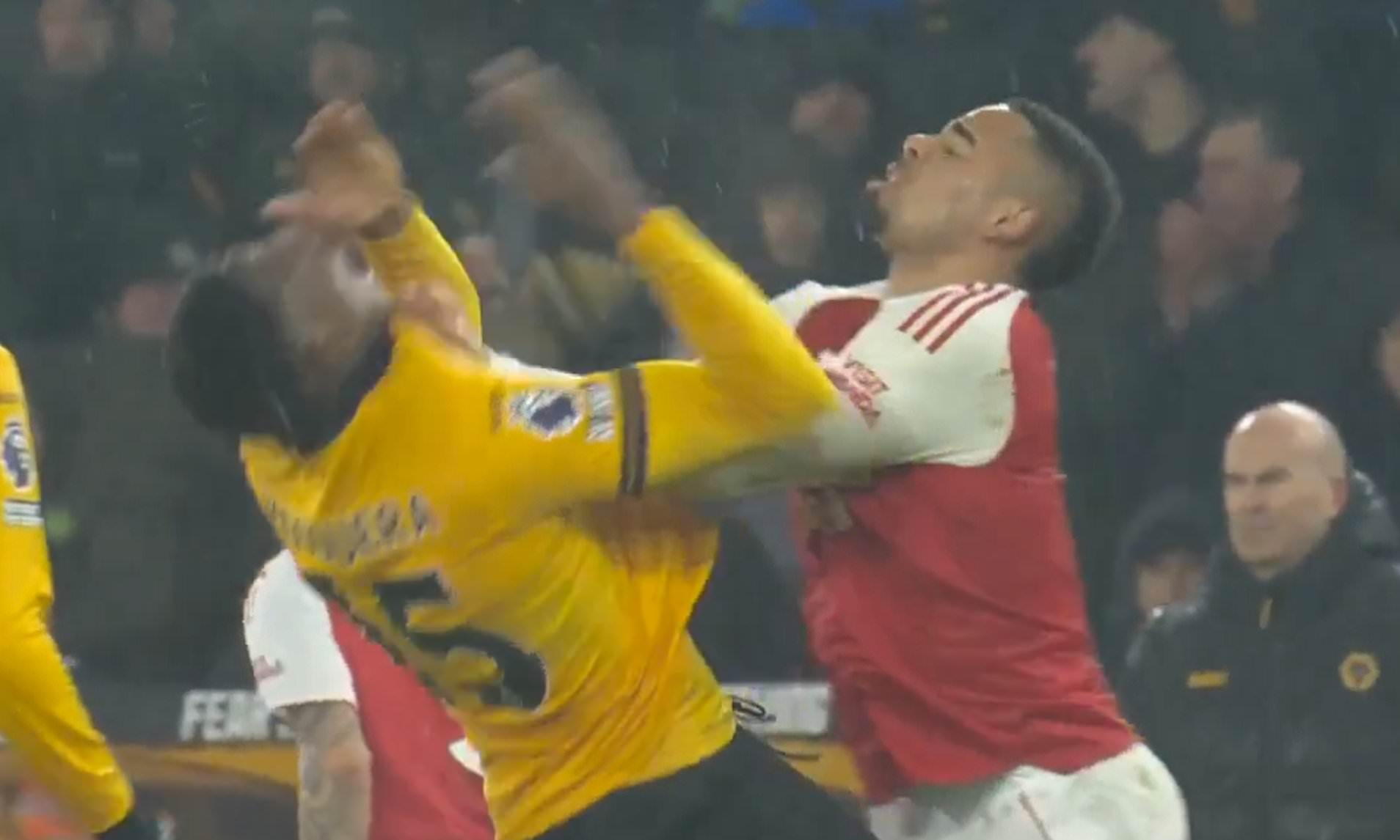 Arsenal star sparks brawl after 'rattled' Gunners blew two-goal lead at ...