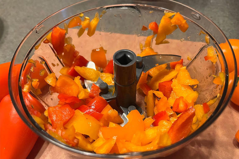 I bought this $9 kitchen tool, and it's already replaced my $75 food ...