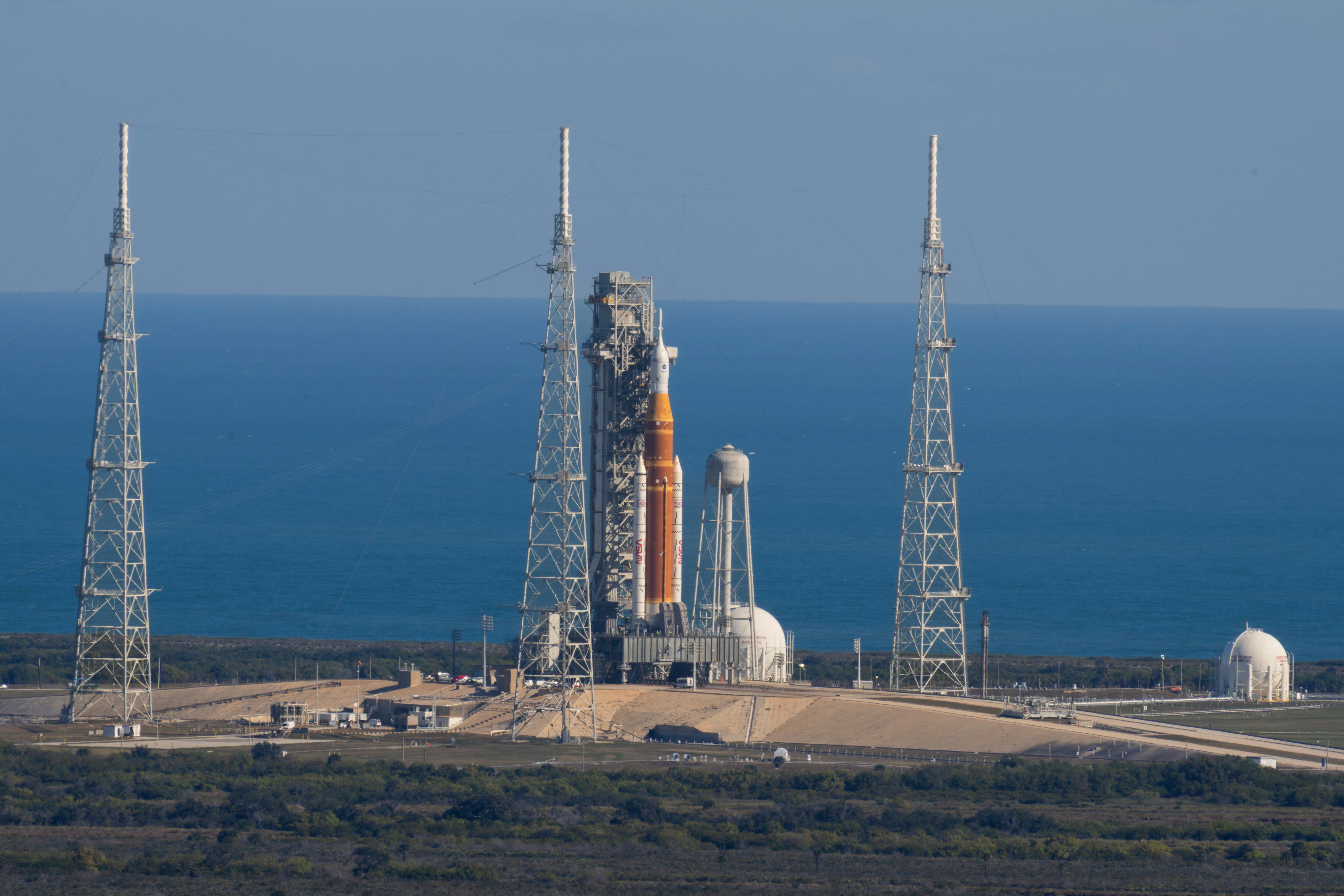 NASA hopes fuel leaks are fixed as it launches another countdown test ...