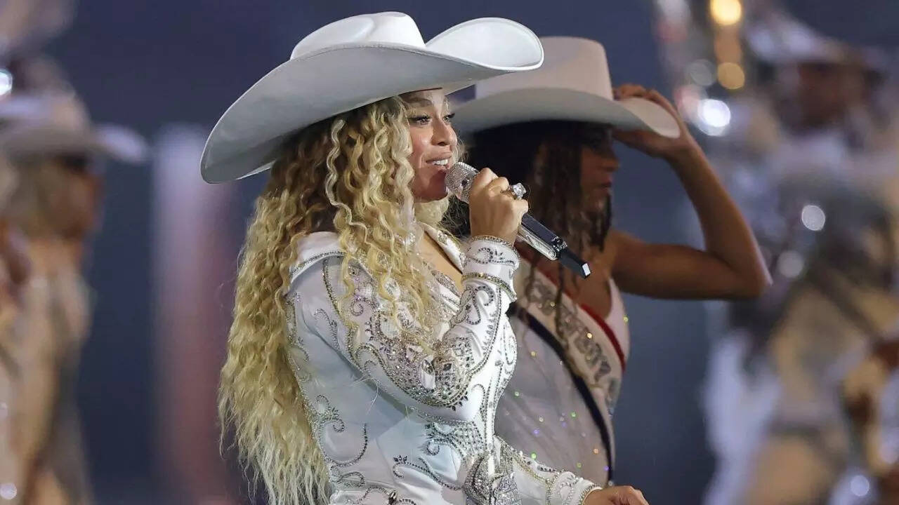 Quote of the day by Beyoncé: 'Don't try to lessen yourself for the ...
