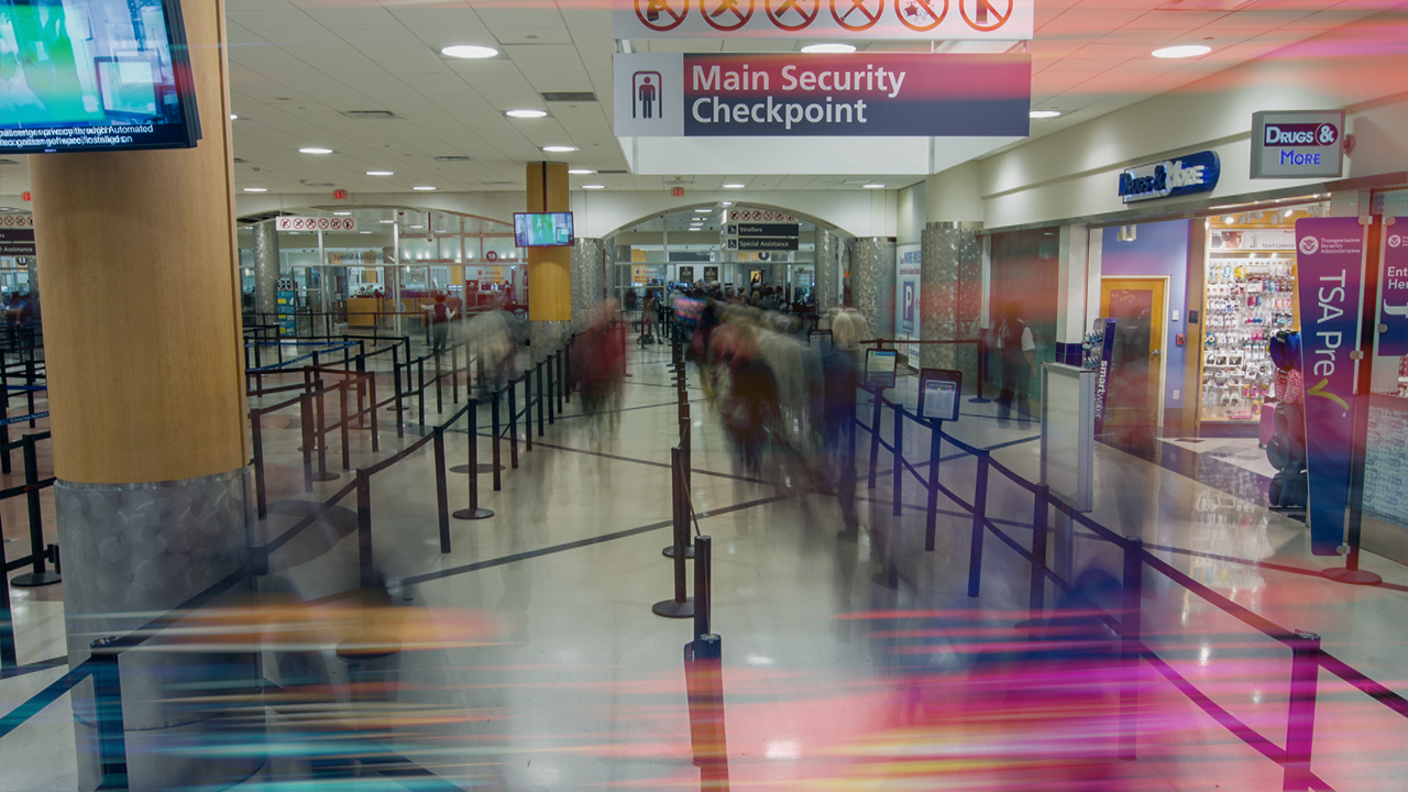 Heads up spring break travelers, airports are about to be packed — but ...