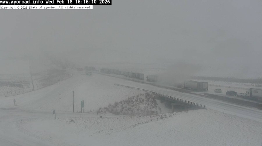 Traffic alert: I-80 closed near Evanston in Wyoming due to multi-vehicle pileup<br><br>